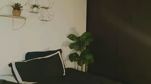 Scarlett grand online show from 22, 5, 2026
