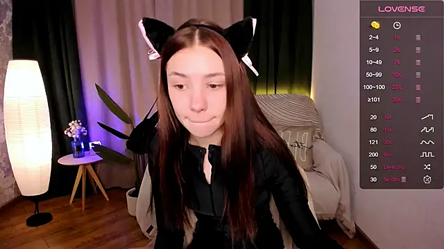 MilliBrown  online show from 28, 1, 2025