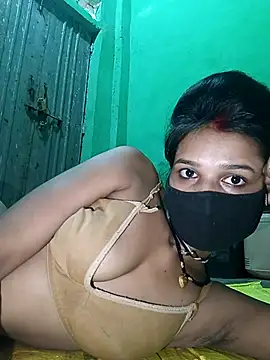 Hoty girl 143 online show from 18, 10, 2025