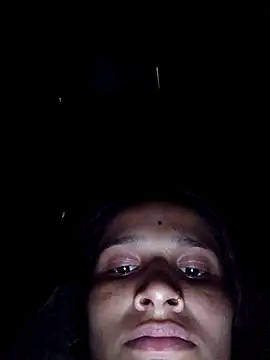 Hoty girl 143 online show from 15, 11, 2025