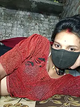 Snapshot of Hoty_girl_143 chatting on 25, 4, 2026 Hoty girl 143 online show from 25, 4, 2026