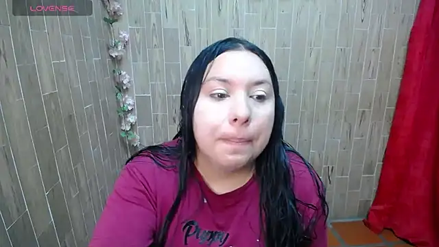 solyeria online show from 8, 11, 2025