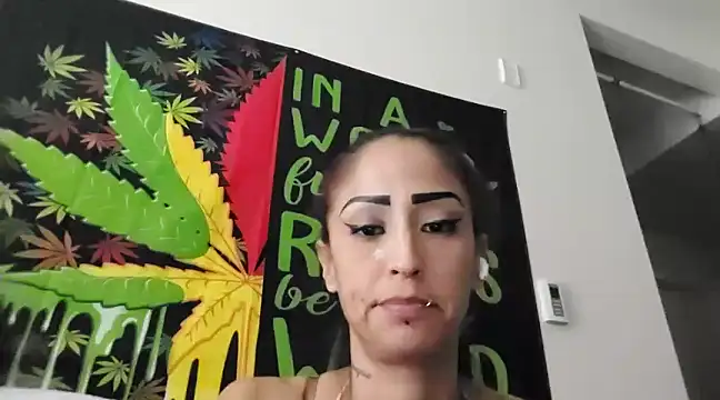 SexiiiMexiii online show from 22, 1, 2025
