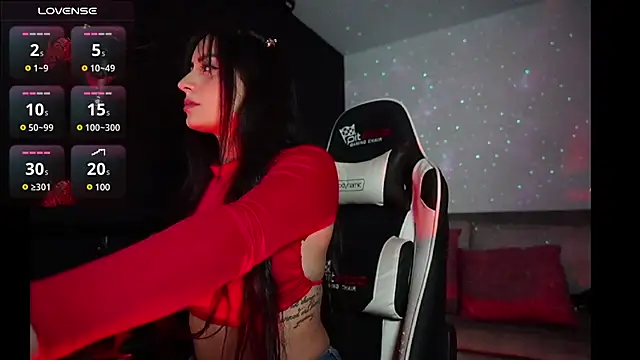 missycanoo online show from 18, 12, 2024