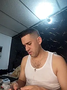 CRISTHIAN GREY01 online show from 17, 1, 2026