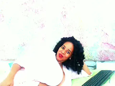 Snapshot of BustyyFaye chatting on 10, 12, 2024 BustyyFaye online show from 10, 12, 2024