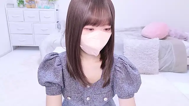 328 mitsuha online show from 23, 2, 2025