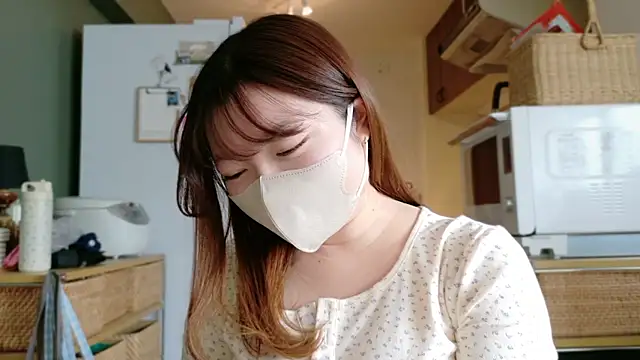 Snapshot of _Yui_ chatting on 3, 10, 2025 Yui online show from 3, 10, 2025
