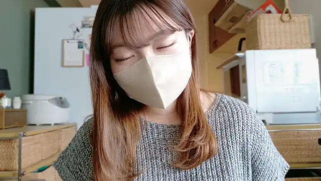 Snapshot of _Yui_ chatting on 7, 10, 2025 Yui online show from 7, 10, 2025