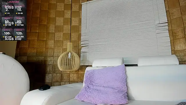 TOWERS21  online show from 21, 1, 2025