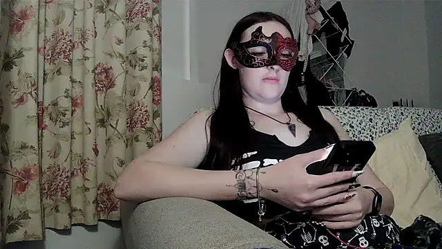 LexiSnowUK online show from 23, 3, 2026