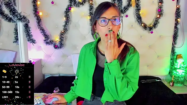  jade white  online show from 26, 12, 2024