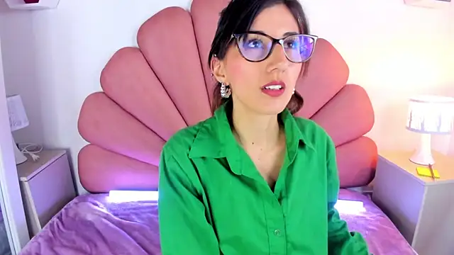  jade white  online show from 3, 2, 2025