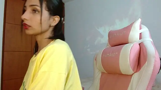 AnnitaSerna  online show from 13, 3, 2025