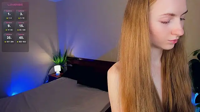 EsmaCarll online show from 26, 12, 2024