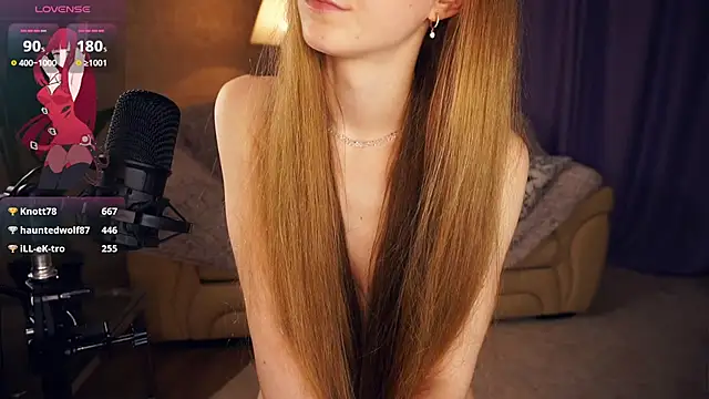 EsmaCarll online show from 16, 3, 2025