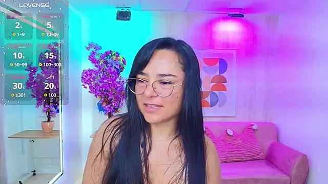 Tiara rr online show from 26, 10, 2025