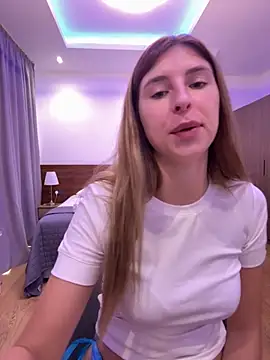 emma05 online show from 28, 11, 2025