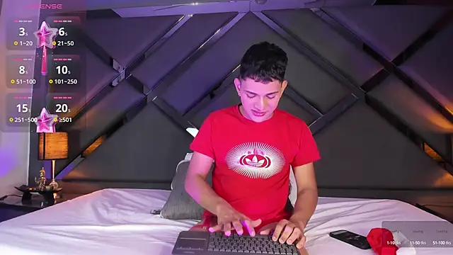 ander deimond  online show from 11, 12, 2024