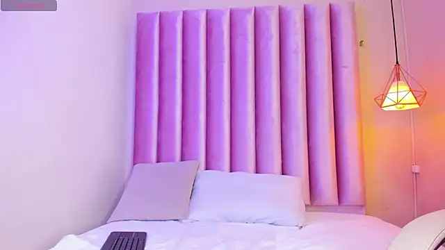 ander deimond  online show from 24, 12, 2024