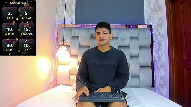 ander deimond  online show from 7, 1, 2025