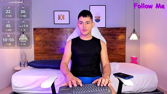 ander deimond  online show from 10, 2, 2025