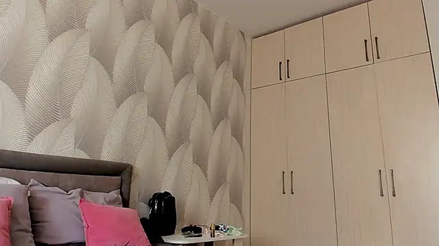 Bambiii bby online show from 25, 2, 2026