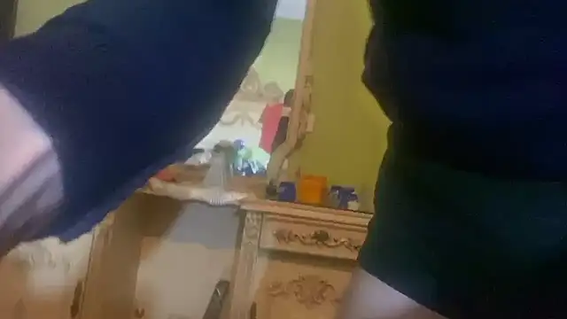 Snapshot of emylolo9 chatting on 31, 12, 2024 emylolo9 online show from 31, 12, 2024