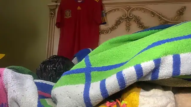 Snapshot of emylolo9 chatting on 2, 1, 2025 emylolo9 online show from 2, 1, 2025