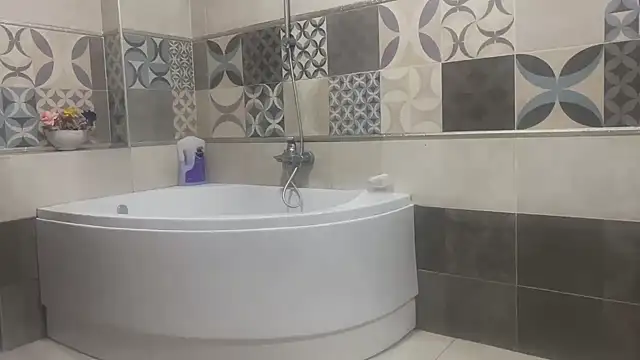 Snapshot of emylolo9 chatting on 20, 1, 2025 emylolo9 online show from 20, 1, 2025