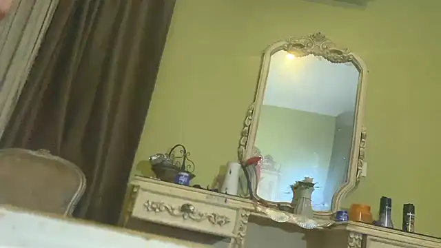 Snapshot of emylolo9 chatting on 23, 1, 2025 emylolo9 online show from 23, 1, 2025