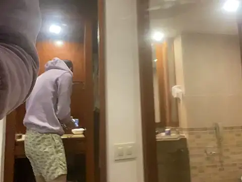 Snapshot of emylolo9 chatting on 26, 1, 2025 emylolo9 online show from 26, 1, 2025