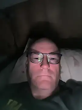 Snapshot of bogland33 chatting on 17, 3, 2025 bogland33 online show from 17, 3, 2025