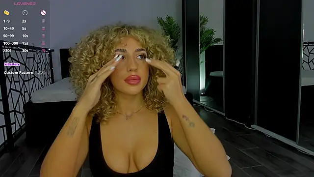 CurlyAnt0 online show from 9, 1, 2026