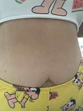 Snapshot of ahross chatting on 17, 5, 2026 ahross online show from 17, 5, 2026