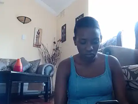 Snapshot of SexyRed18 chatting on 18, 2, 2025 SexyRed18 online show from 18, 2, 2025