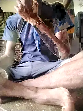 Snapshot of HYR1 chatting on 9, 9, 2025 HYR1 online show from 9, 9, 2025