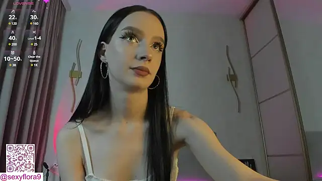 Snapshot of flora_off chatting on 6, 2, 2025 flora off online show from 6, 2, 2025