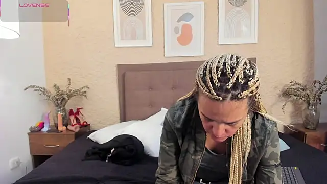 CarolinaGlamour online show from 24, 9, 2025