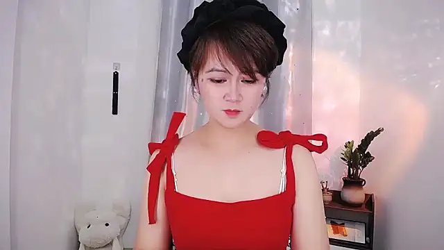 Snapshot of Fan_ting chatting on 8, 1, 2025 Fan ting online show from 8, 1, 2025