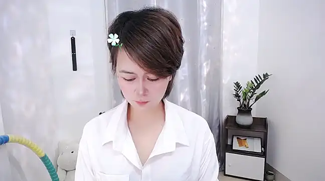 Snapshot of Fan_ting chatting on 25, 2, 2025 Fan ting online show from 25, 2, 2025