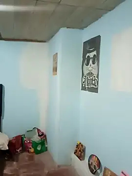 Elvishcassie  online show from 7, 2, 2025