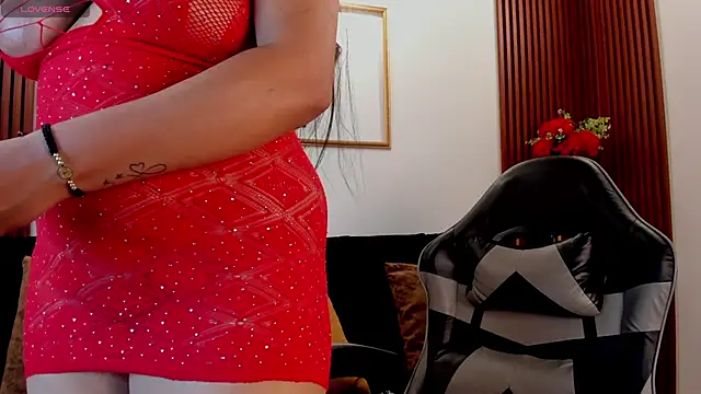 Jeen Taylor online show from 10, 10, 2025