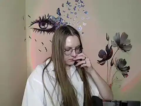 Snapshot of _AlMamiyy_ chatting on 7, 12, 2024 AlMamiyy online show from 7, 12, 2024