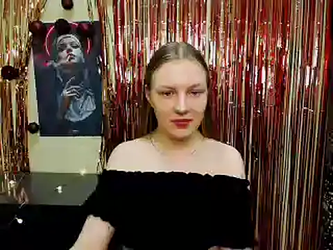 Snapshot of _AlMamiyy_ chatting on 11, 2, 2025 AlMamiyy online show from 11, 2, 2025