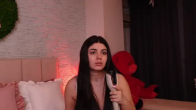 RachelSwaan online show from 1, 3, 2025