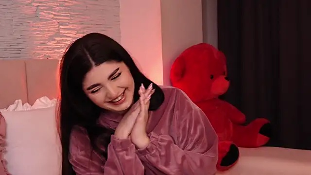 RachelSwaan online show from 7, 3, 2025