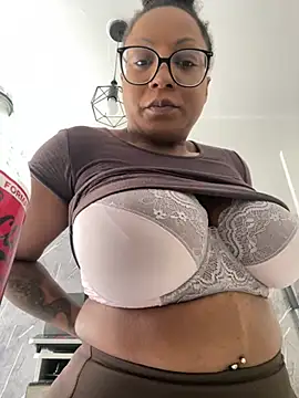 BabyFannyxx online show from 9, 4, 2026