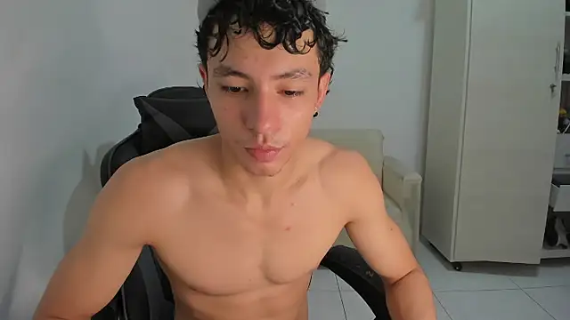 enzo sloran online show from 19, 3, 2026