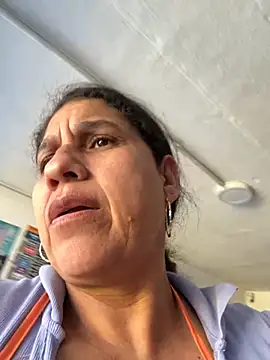 Snapshot of siri_duque chatting on 24, 6, 2026 siri duque online show from 24, 6, 2026